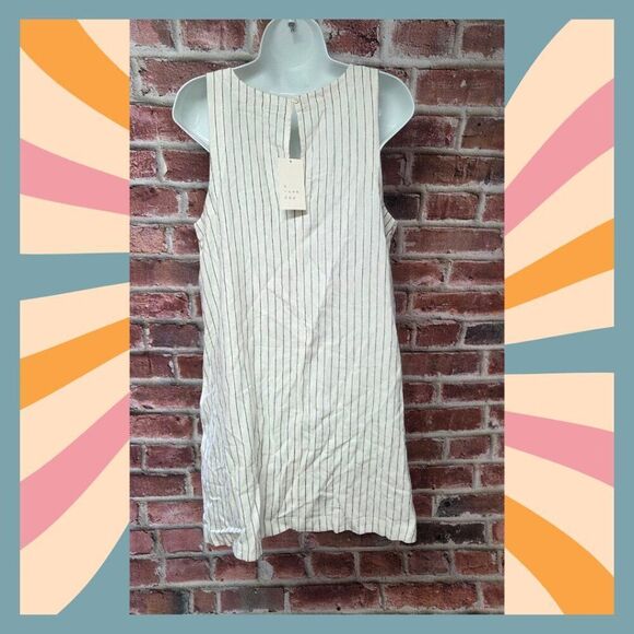 A NewโDay Mini Dress White Striped Size M Sleeveless Linen Blend Pockets NEW - Picture 2 of 6